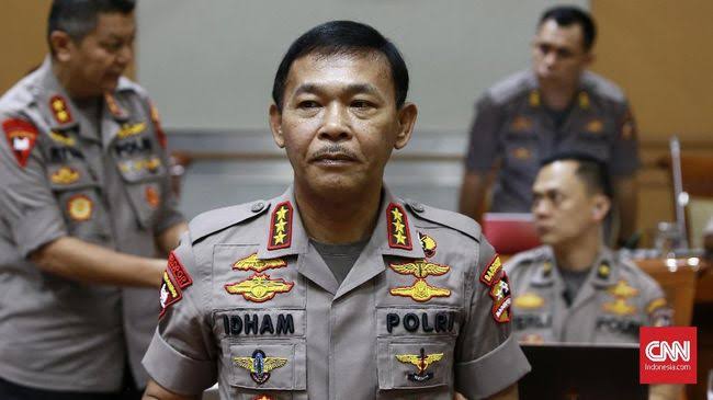 Kapolres Kampar Dicopot Karena Ngobrol saat Kapolri Beri Arahan