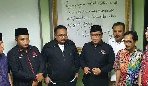 Hasto-Gus Yaqut Bertemu Bahas Ada Kelompok Adu Domba NU-PDIP
