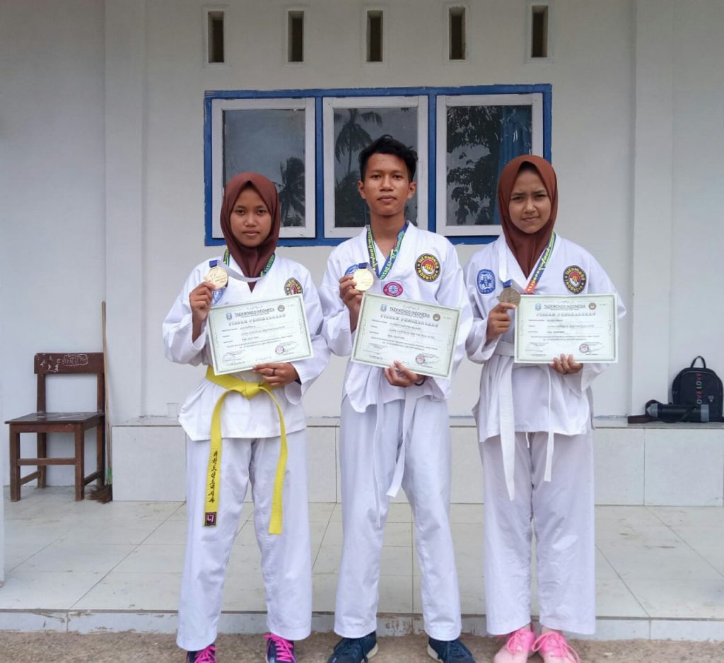 Membanggakan! 3 Anak KPM PKH Bangkalan Borong 2 Medali Emas dan  1 Medali Perak