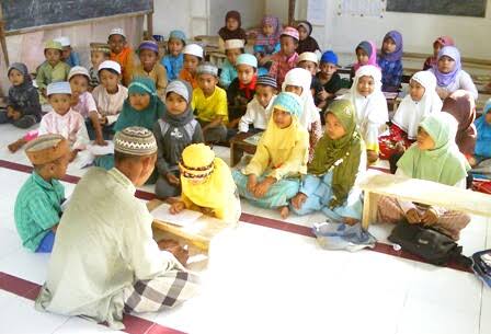 Tanggapan Dinas Pendidikan dan Bank Jatim Terkait Keluhan Pencairan Insentif Guru Madin Modung