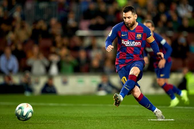 MENGAPA MESSI GAGAL MENGEKSEKUSI PENALTI?