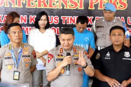 Uang 1,4 M Masuk ke Rekening ‘Raja’ Keraton Agung
