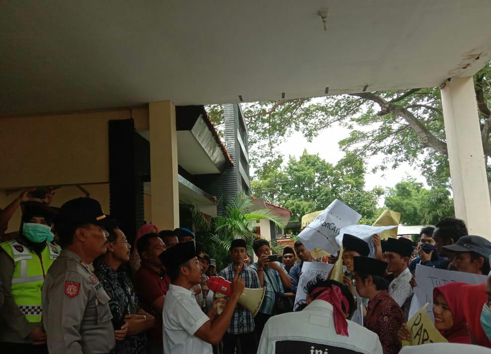 Demo Perihal TPA,  FKKS Tuding DlH Hanya Umbar Janji