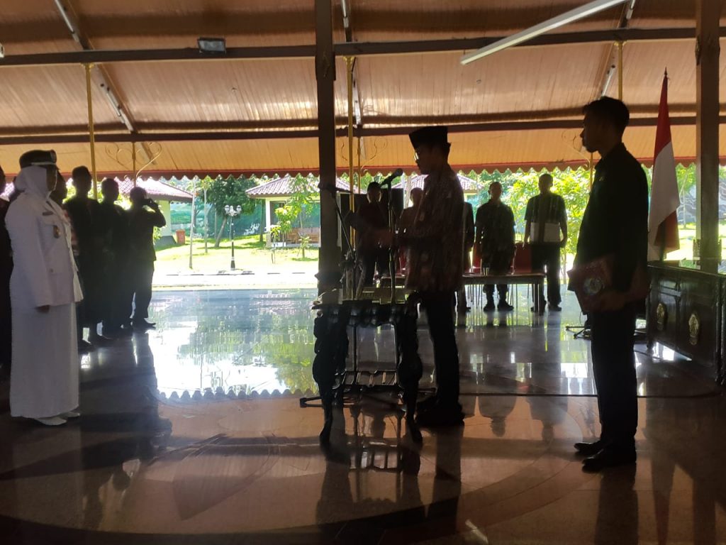 Bupati Bangkalan Lantik PAW Kepala Desa Patengteng