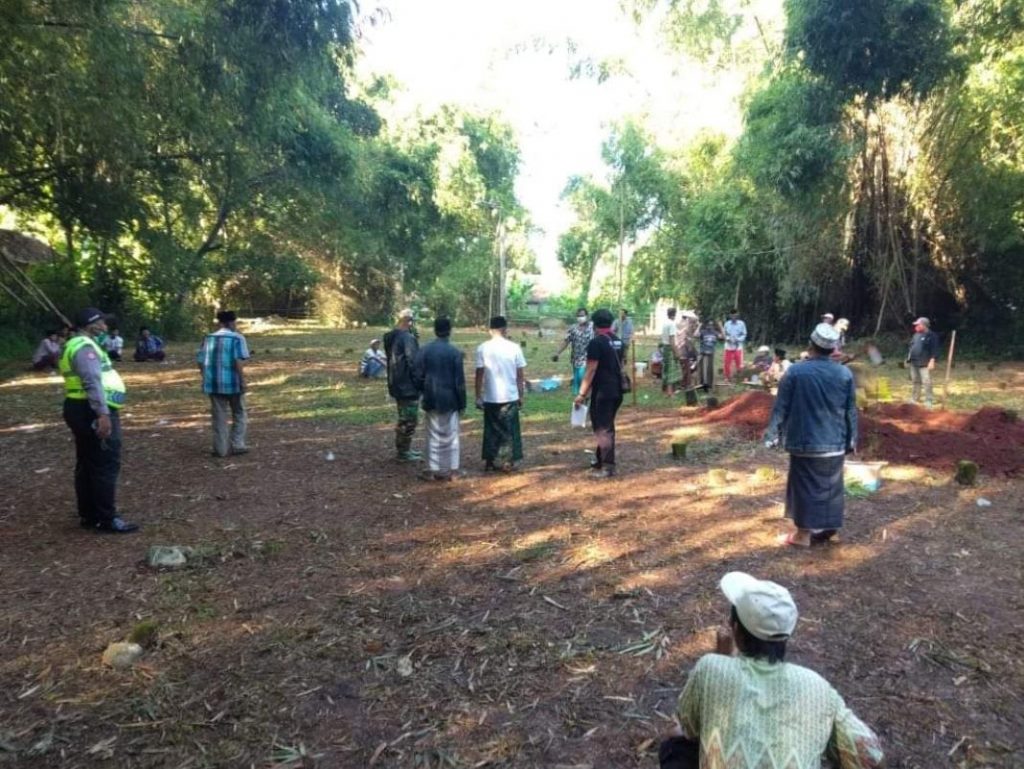 Warga Desa Alang-alang meninggal dunia di sebabkan Covid-19