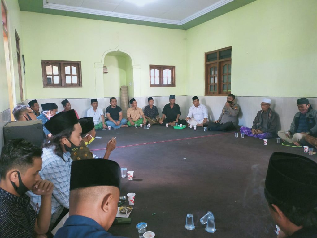 Kades Tlagah Mengintruksikan Perangkat Desanya Bekerjasama dengan Aparat Kepolisian Meminimalisir Curanmor