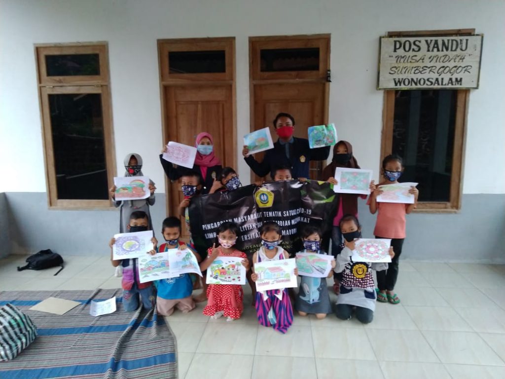 LPPM Mahasiswa Universitas Trunojoyo Madura (UTM) Lakukan Aksi Mengajar Bersama Anak-Anak Untuk Meningkatkan Semangat Belajar dan Sosialisasi Pentingnya Menjaga Kesehatan di Masa Pandemi
