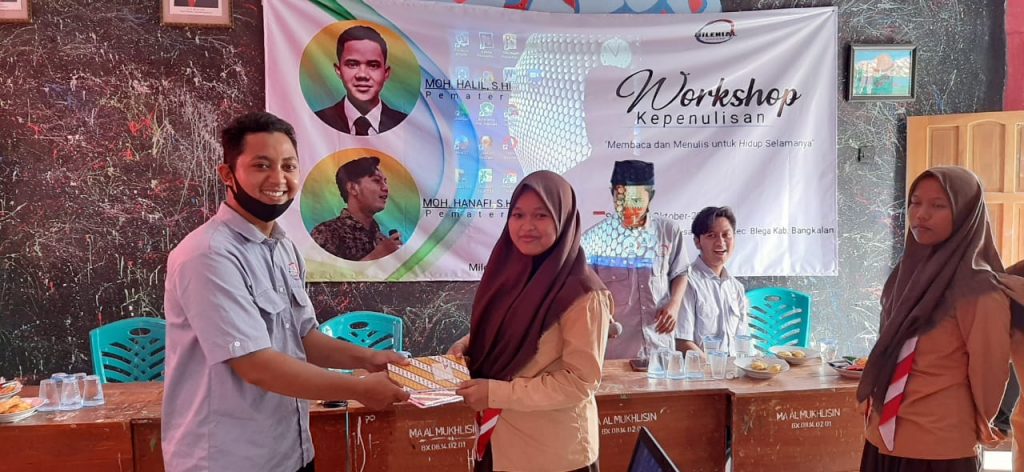 Millenial Sintesa Goes To School, Di kemas Dengan Workshop Kepenulisan Ilmiah