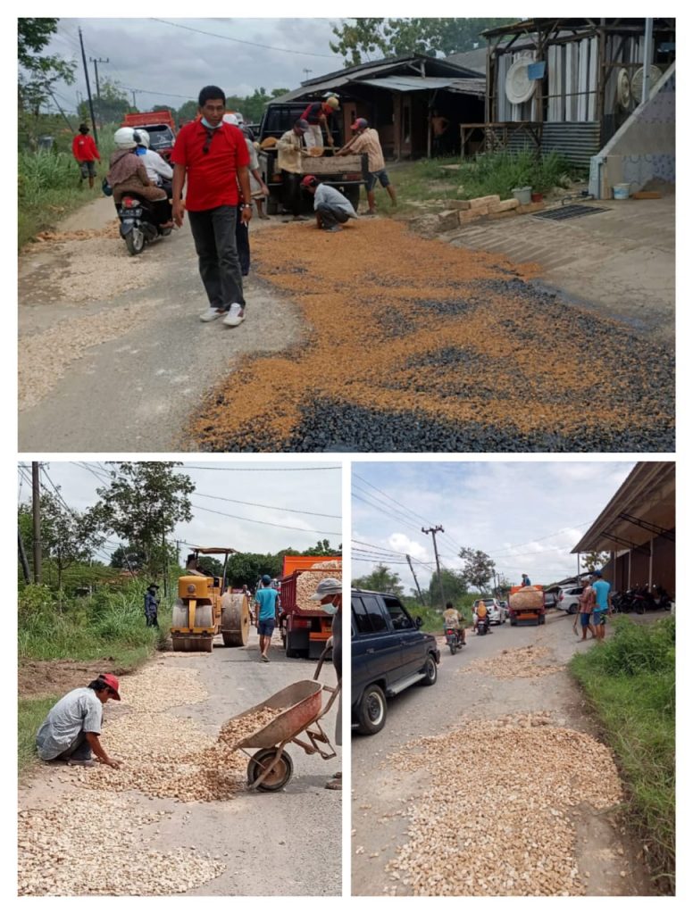 Bersama Masyarakat Baguna PDIP Bangkalan Gotong Royongan Perbaiki Jalan Ruas Kabupaten