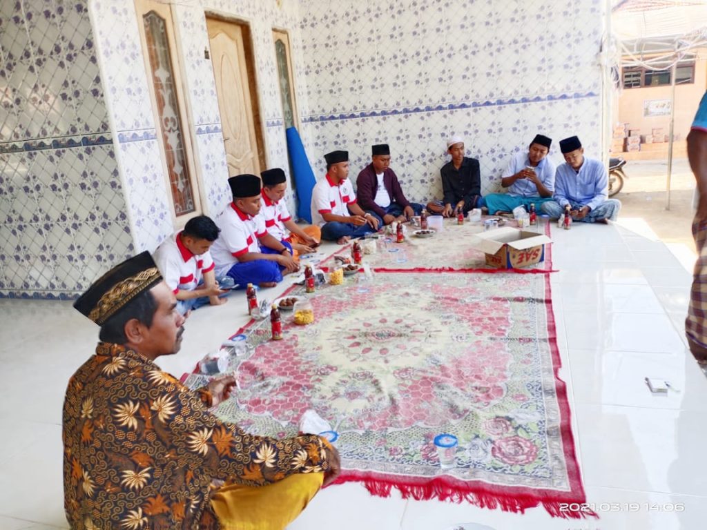 KMI Takziyah Ke Rumah Duka Longsor Arosbaya: Kami Ikut Berduka