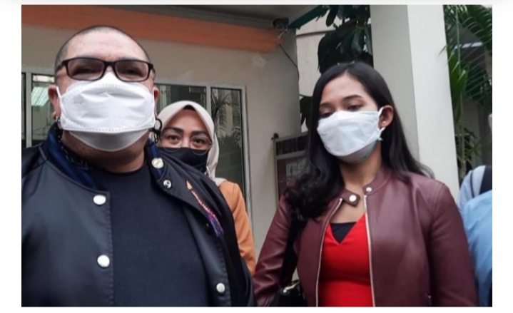 Kuasa Hukum Era Sebut, Profesor M Sering Ajak Era Keluar Negeri, Selain Berikan Apartemen