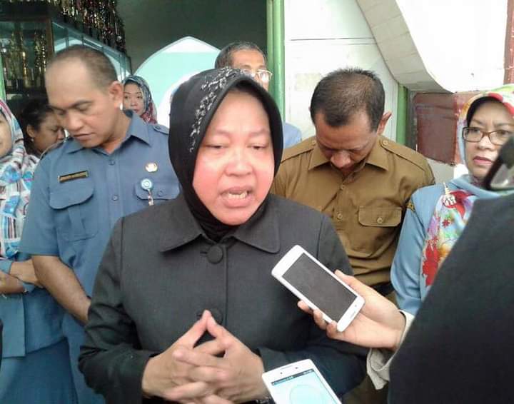 Risma Marah Lagi: Bansos Tiga Bulan Hanya Dicairkan Dua Bulan