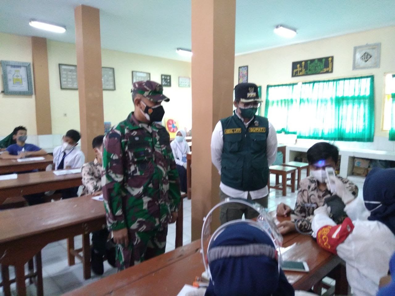 1000 Siswa di Bangkalan Sudah Divaksin, Masih Jauh dari Target