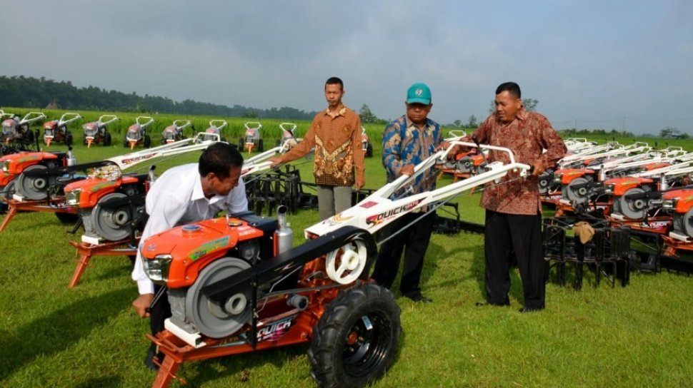 75 Kelompok Tani Penerima Bantuan Alsintan Gigit Jari