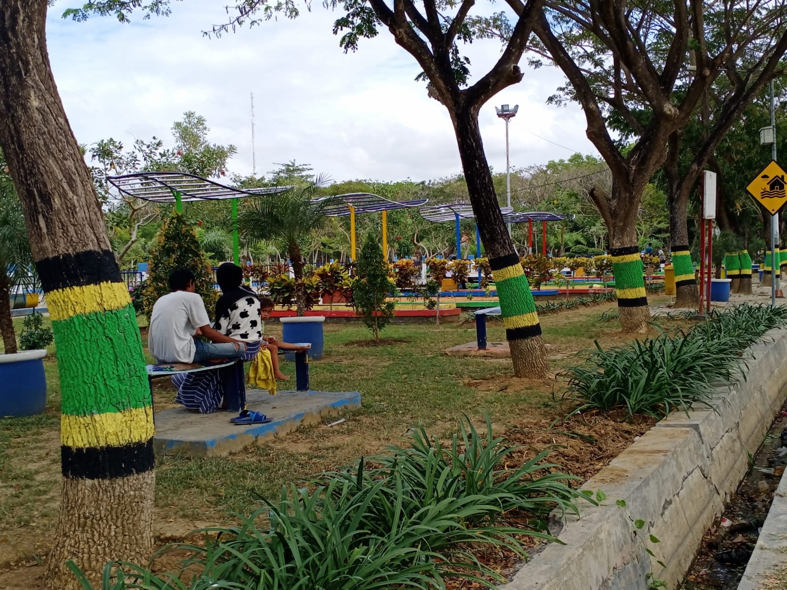 Warga Sampang Resah, Taman Ini Jadi Tempat Remaja Memadu Asmara