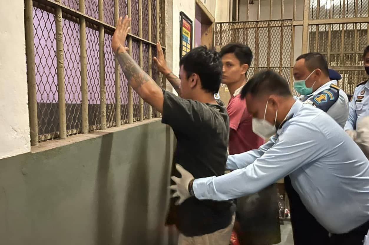 Cegah Peredaran Narkoba, Lapas Narkotika Pamekasan Laksanakan Tes Urine
