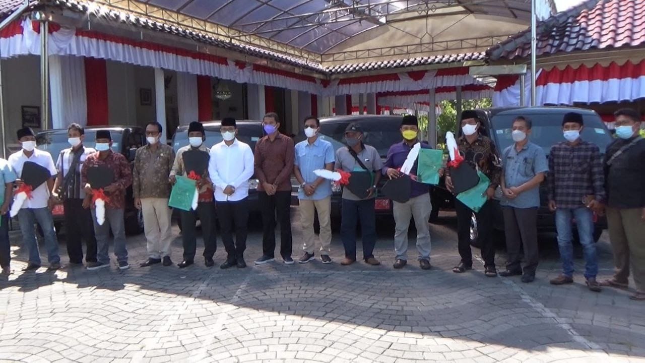 6 Desa di Bangkalan Dapat Bantuan Pikap dari Kemendes