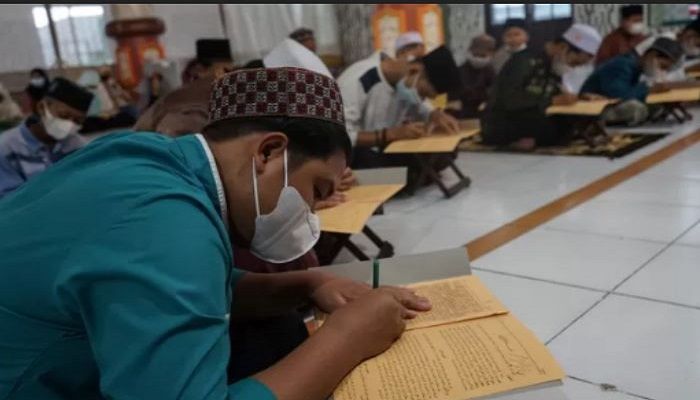 Alhamdulilah, Pesantren Kini Punya Dana Abadi Pendidikan