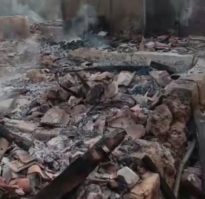 Viral Video Amatir Beberapa Rumah di Lalap Api