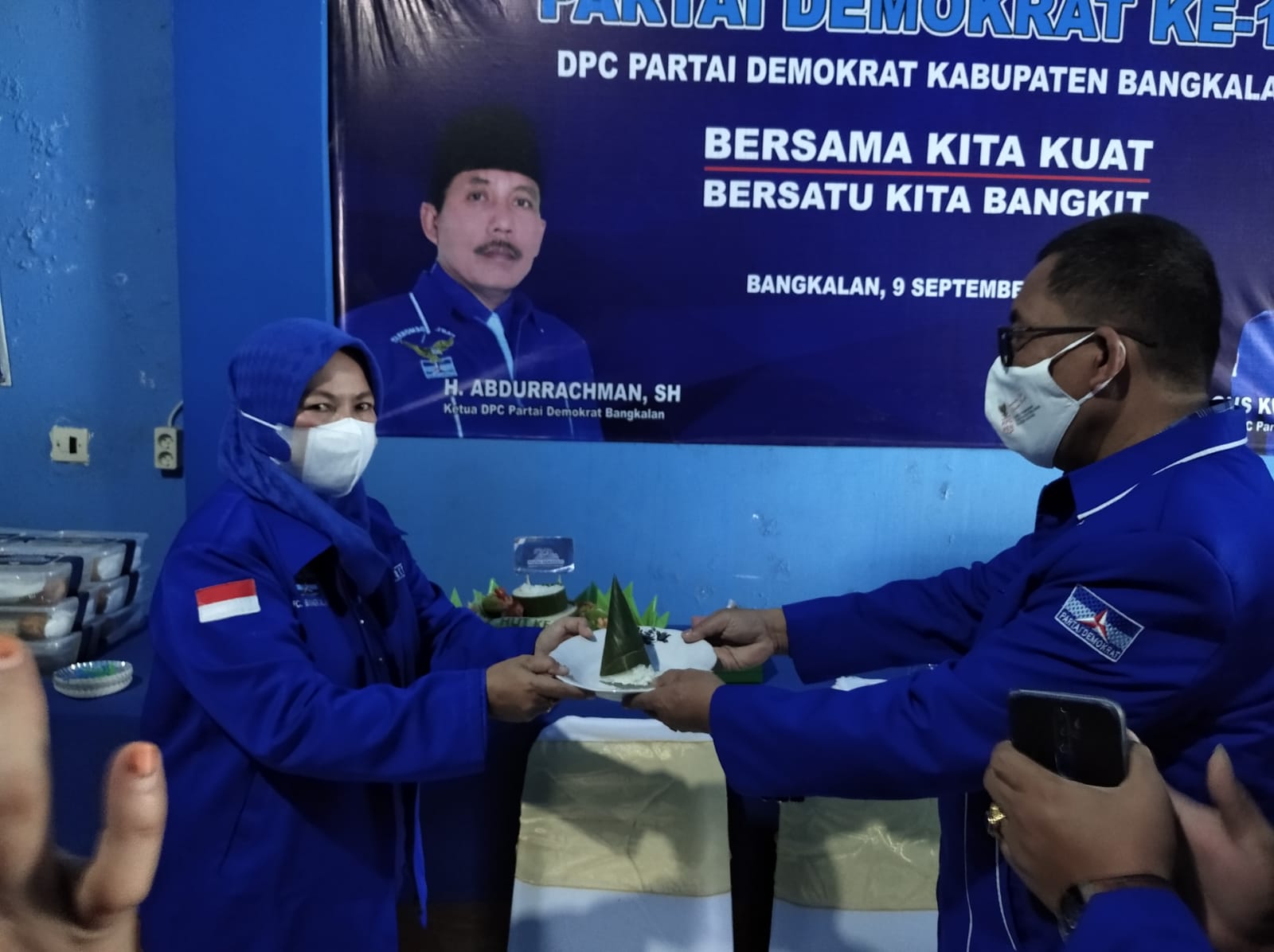 Melihat Kader Demokrat Bangkalan Merayakan Ultah ke 20 Partai: Sederhana Namun Khidmat