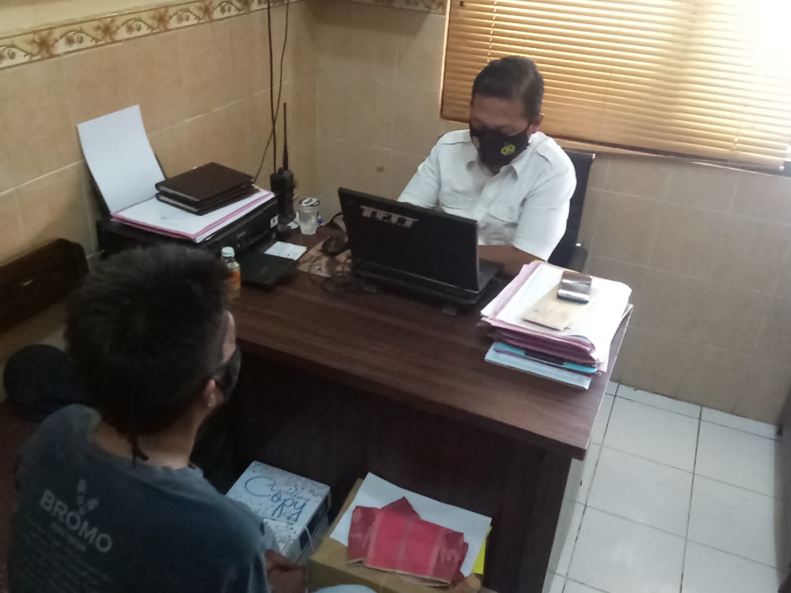 Mogok, Pelaku Curanmor Babak Belur Dihakimi Warga