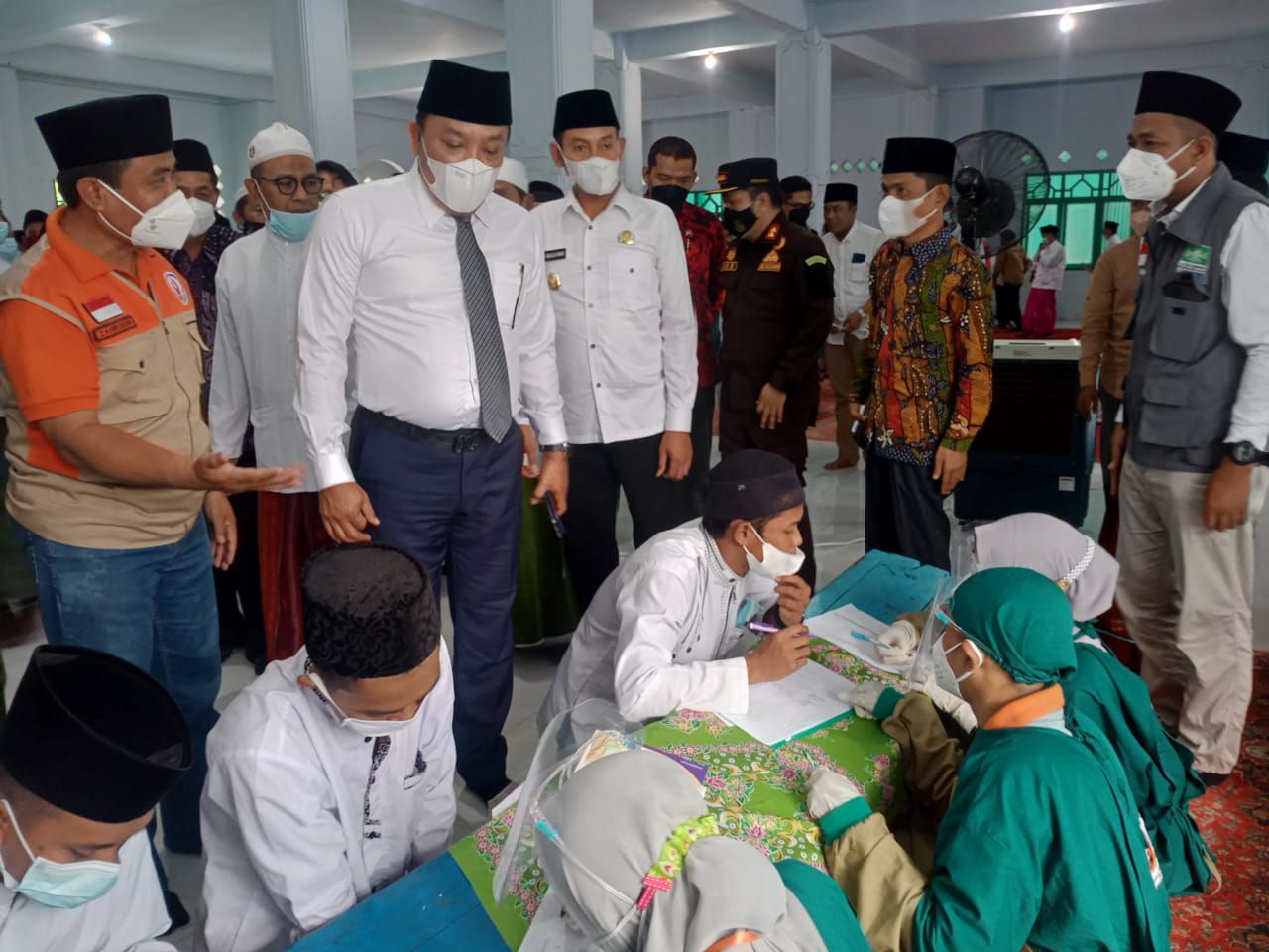 Bupati Sampang Tinjau Pelaksanaan Vaksinasi di Ponpes Al-Ihsan