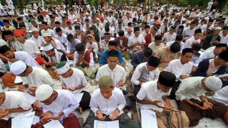 Ramai Konten yang Membid’ahkan Maulid Nabi: Begini Penjelasan Gus Baha’