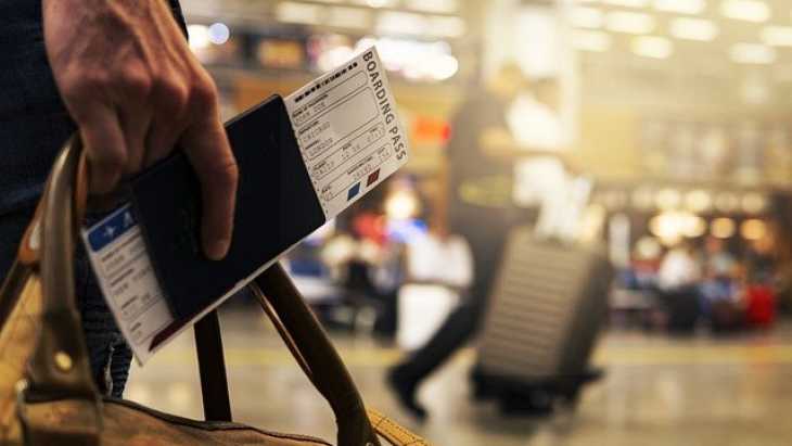 Kisah Cleaning Servis Bandara Soetta Temukan Cek Rp 35 Miliar, Langsung Naik Pangkat
