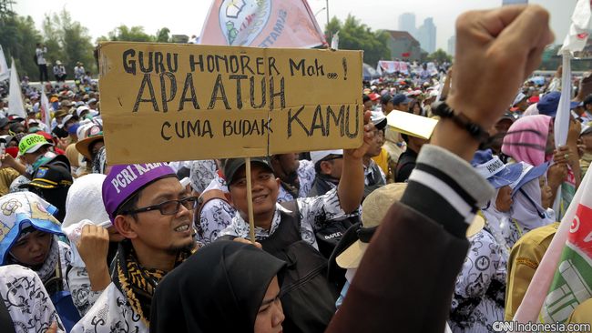 Cerita Guru Honorer Sepuh Tak Lulus Seleksi PPPK