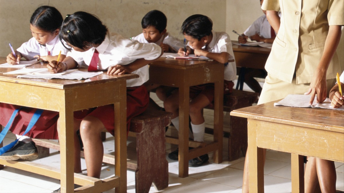 Kisah Tiga Siswa Tiga Tahun Tinggal Kelas, Diduga Karena Agama yang Mereka Anut