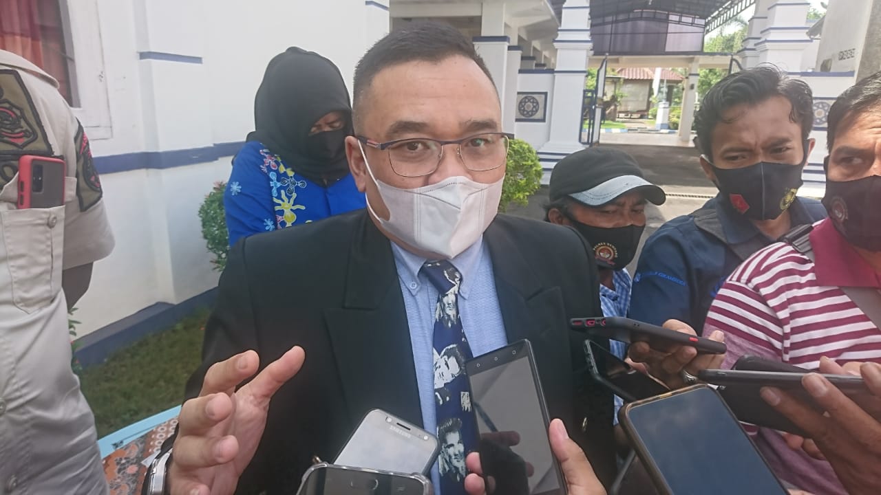 150 Pelanggan Air Minum Diputus PDAM Sampang, Ini Penyebabnya