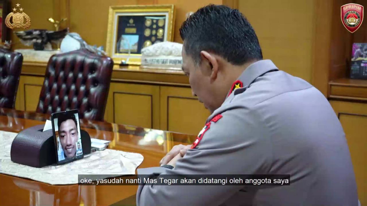 Kapolri Wujudkan Mimpi Teuku Tegar Atlet Peraih Emas PON Jadi Polisi