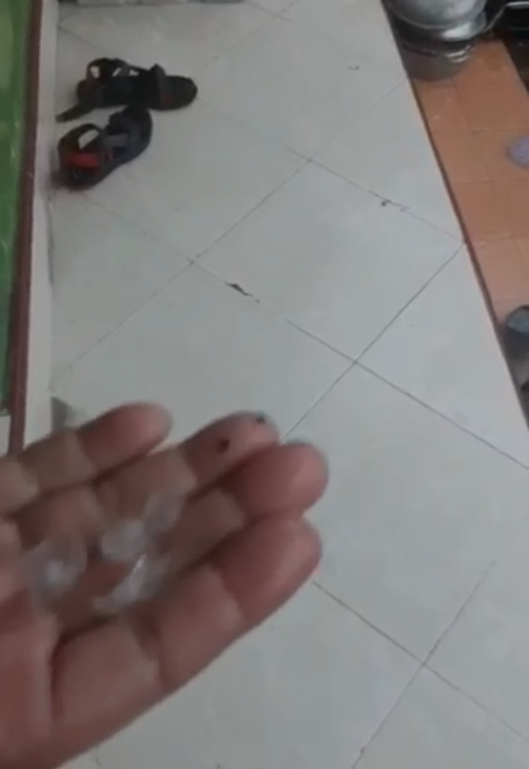 Hujan Es Guyur Kwanyar Bangkalan