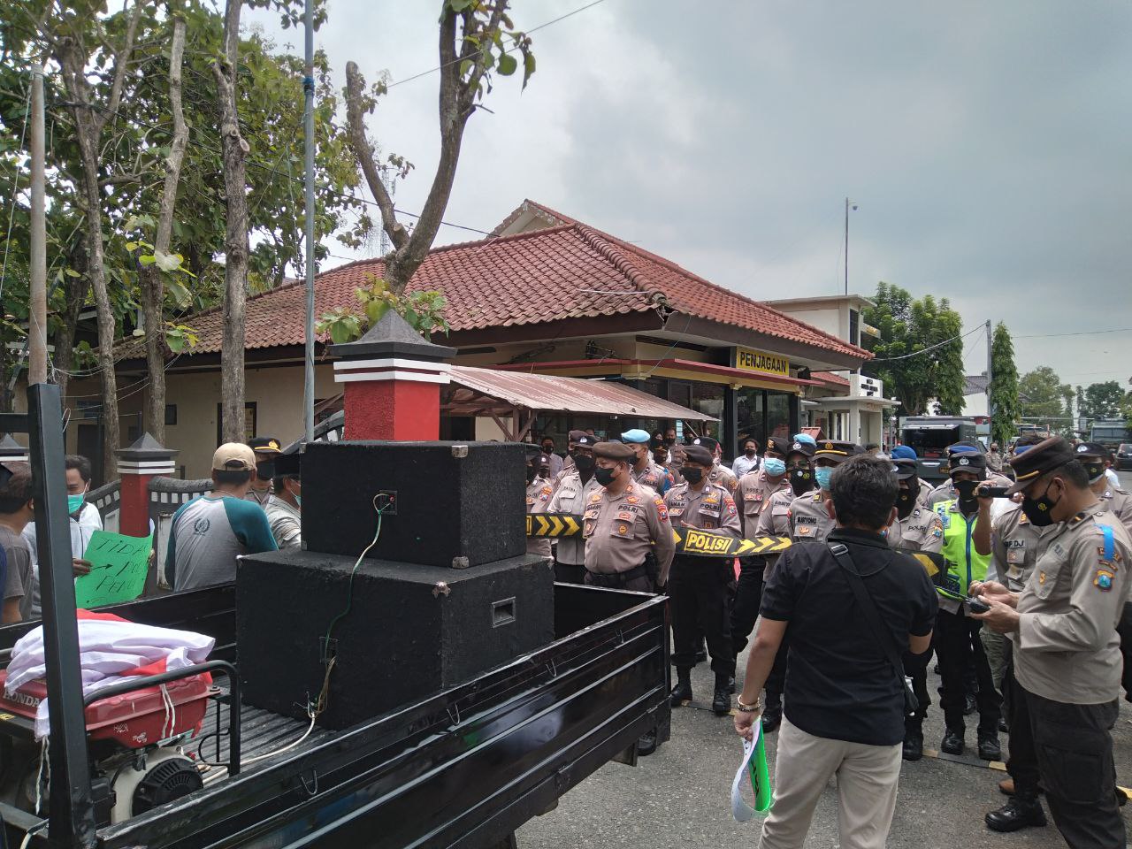 Menolak Lupa: Ini Sederet Kekerasan yang Dialami Aktivis Bangkalan