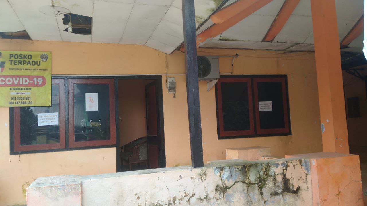 Ironi Kantor Kecamatan Kokop