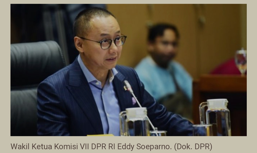 Kronologi Ade Armando Melaporkan Sekjen PAN Karena Cuitan