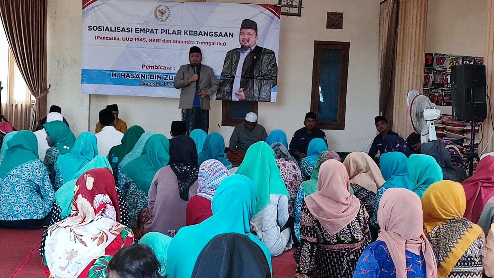 Di Hari Kartini, Anggota MPR Sosialisasikan Empat Pilar ke Ibu-ibu PKK Desa Modung