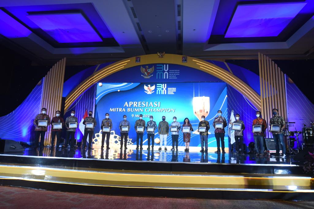 Berkat Sinergi Dengan Swasta, Pertamina Raih Dua Penghargaan Apresiasi Mitra BUMN Champion 2022