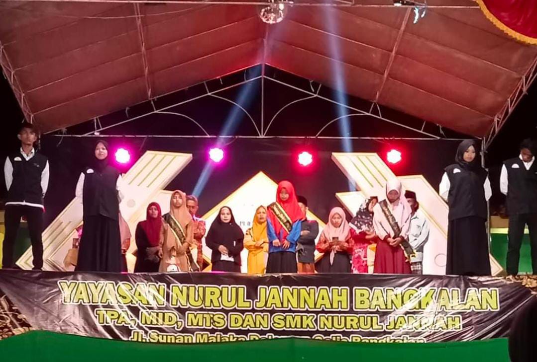 Puncak Haflatul Imtihan, Yayasan Nurul Jannah Gelar Wisuda Hingga Penampilan Qosidah Modern