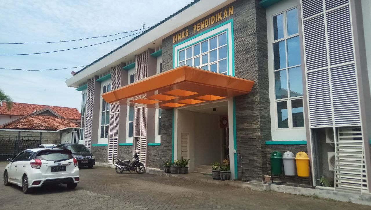 125 SDN di Bangkalan Dapat Layanan TIK Senilai Rp 15 Miliar