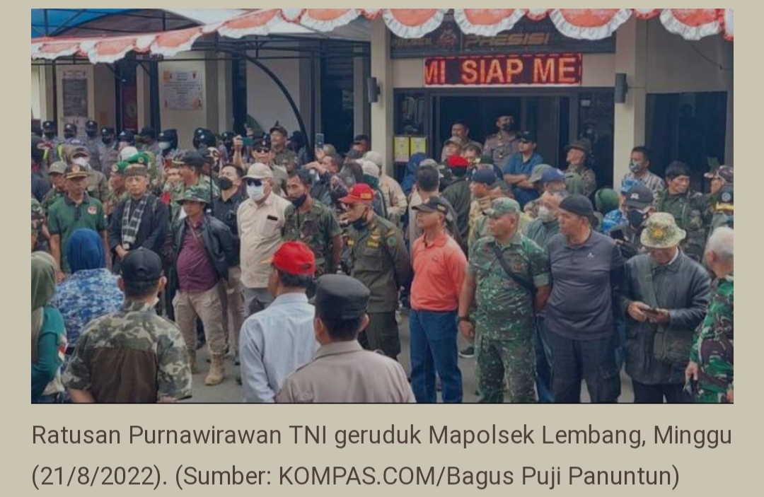 Ratusan Purnawirawan TNI Geruduk Polsek Lembang, Ada Apa?