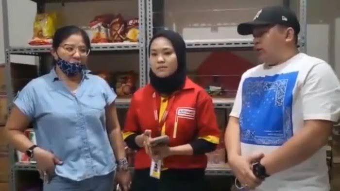 Kronologi Emak-emak Bermercy Ngutil Cokelat di Alfamart
