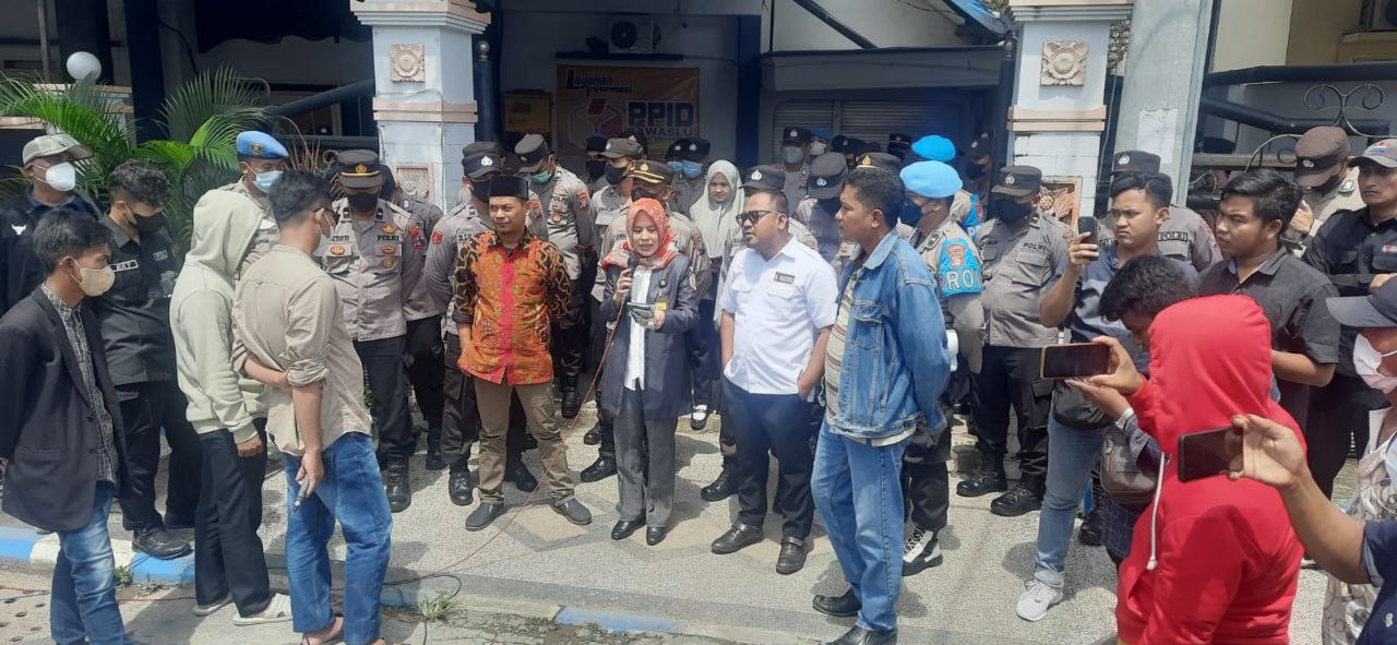 Rekrutmen Panwascam Disoal  Ketua Bawaslu Sampang : Sudah Sesuai Regulasi