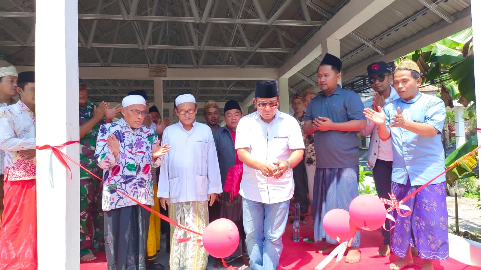 Bangun Pasar, Cara Mahfud Ciptakan Kebahagiaan Pedagang di Kecamatan Konang