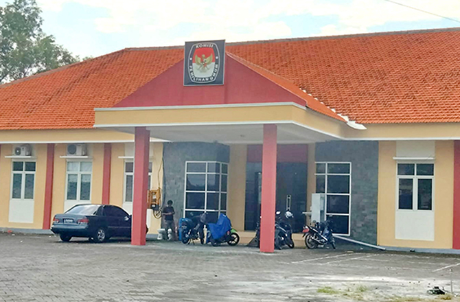 14 Calon DPD RI Dapil Jatim Dapat Dukungan Warga Bangkalan, KPU Lakukan Verfak