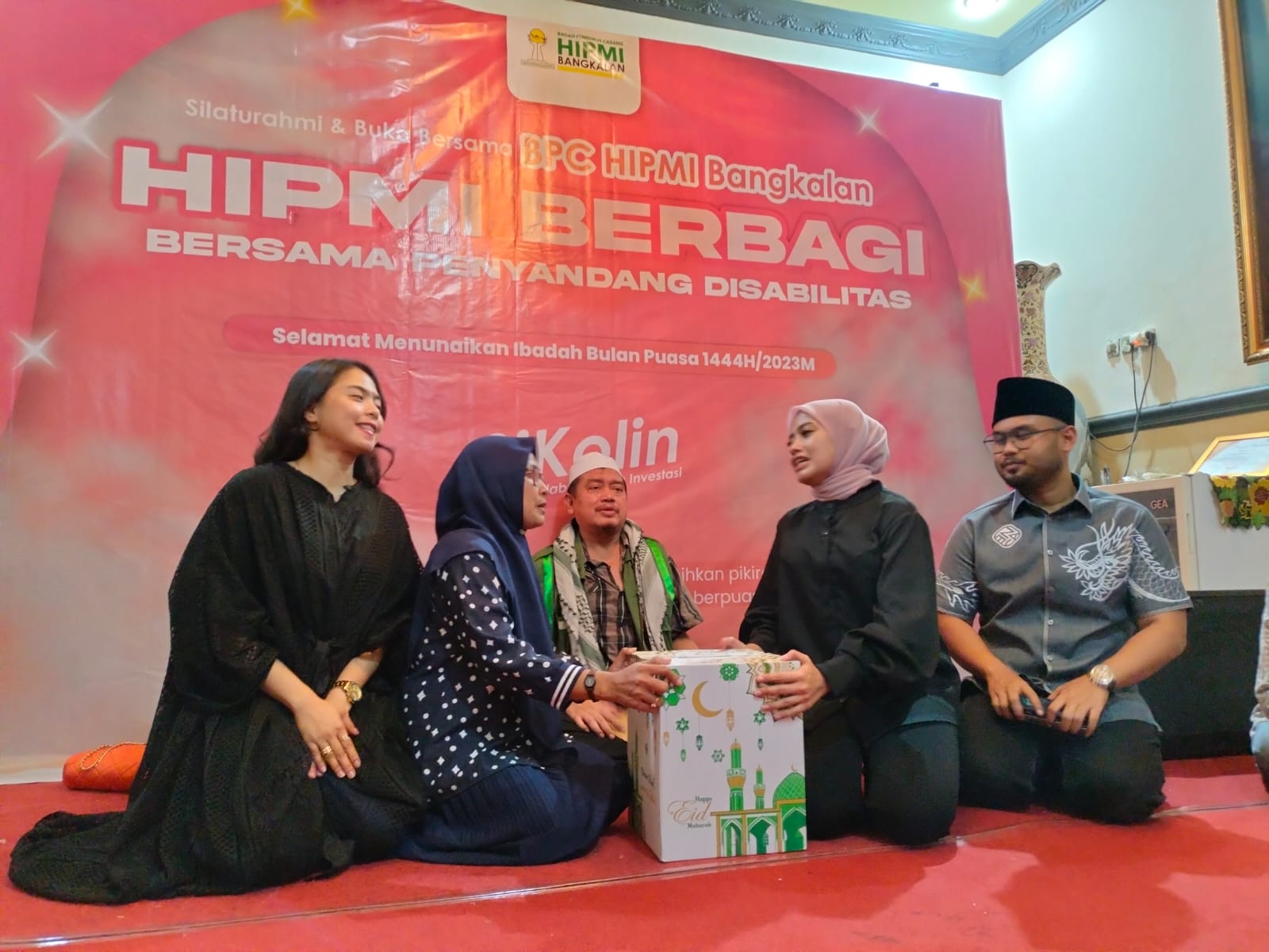 HIPMI Bangkalan Santuni Kaum Disabilitas