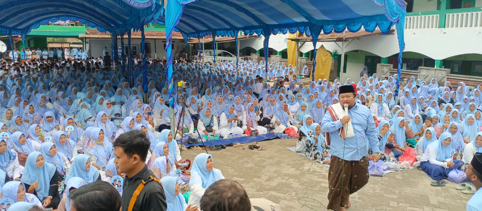 Gema dari Pesantren Al-Ibrohimy: Doakan Pilpres Damai dan Prabowo-gibran Menang Sekali Putaran