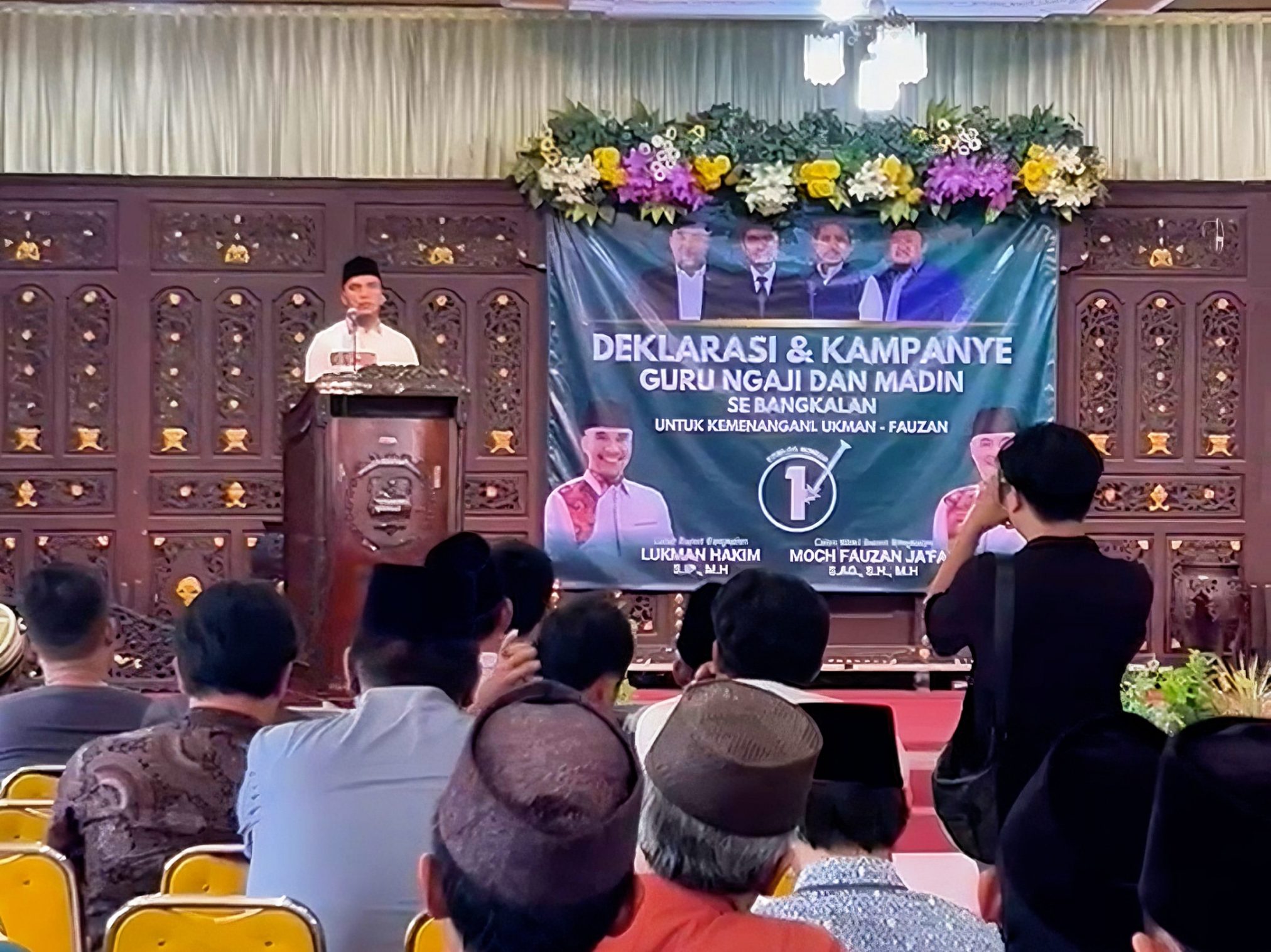 Kepada Cabup Lukman Hakim, Ratusan Guru Ngaji dan Madin Curhat Kebijakan yang Berubah-ubah