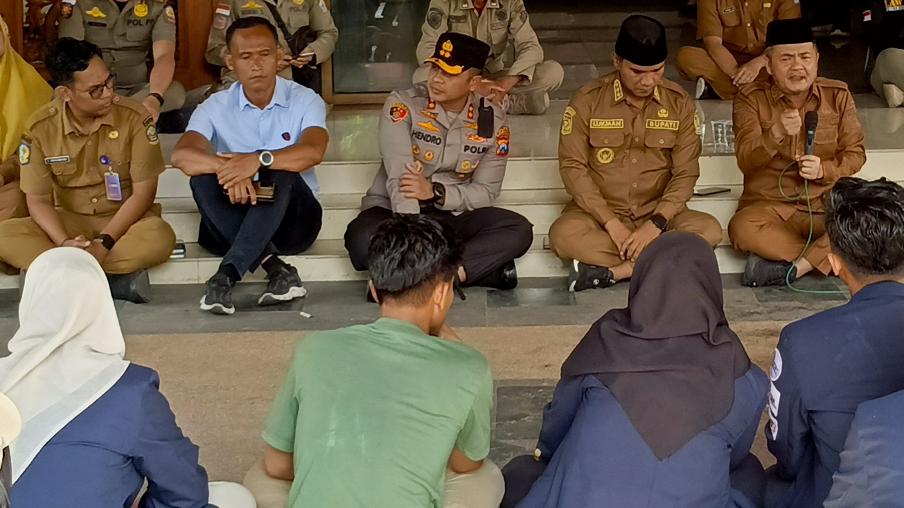 Bupati Lukman Hakim Proyeksikan Kecamatan Kamal Jadi Ikon Pendidikan