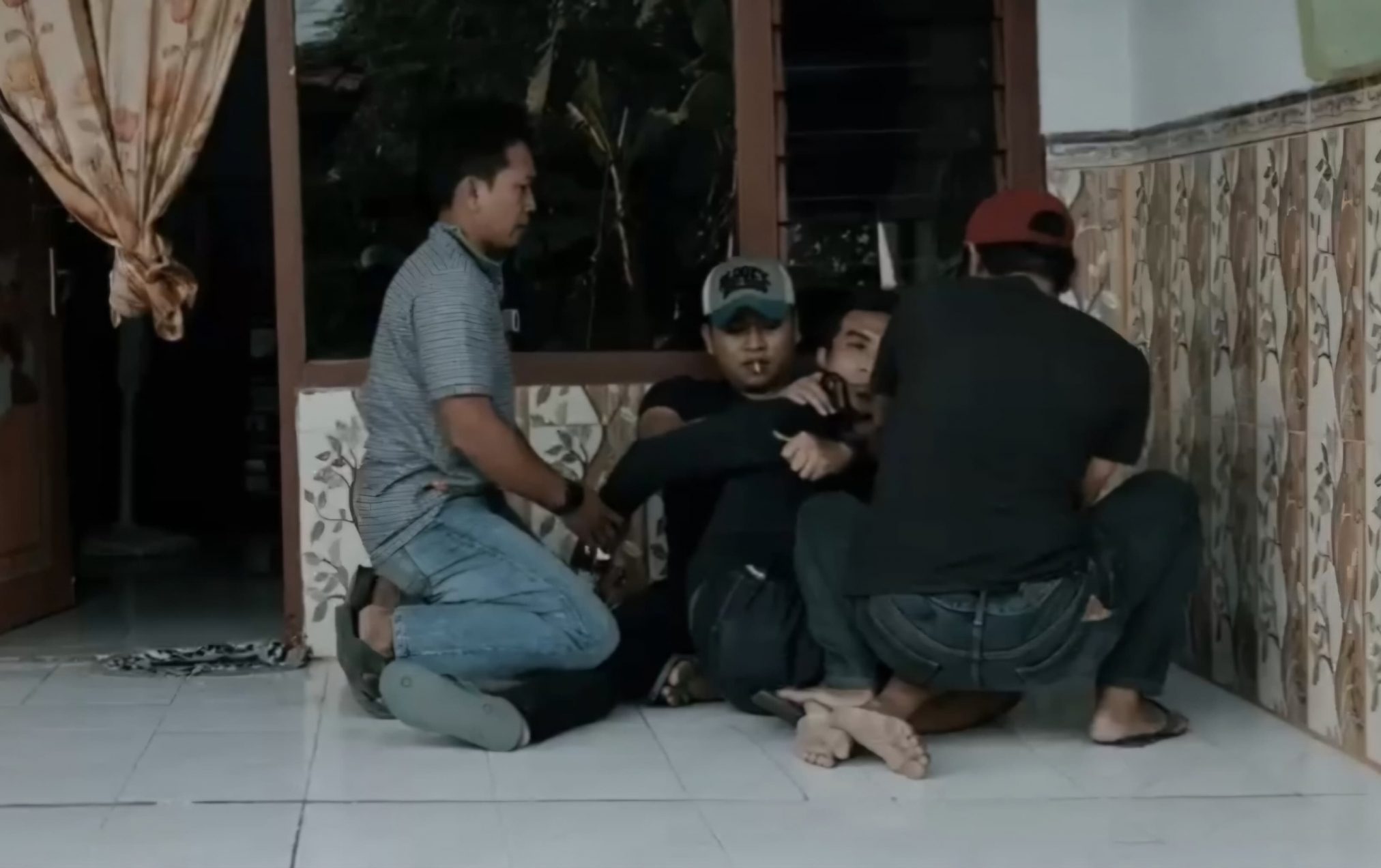 Tak Punya Biaya Berobat Anak, Tukang Cukur Curi Motor di Kantor PMI Bangkalan
